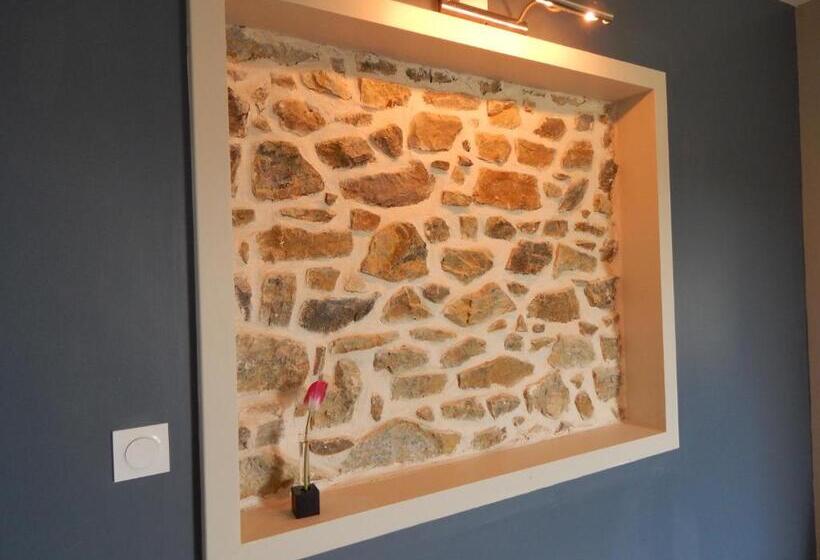 Люкс, Domaine Du Grenier