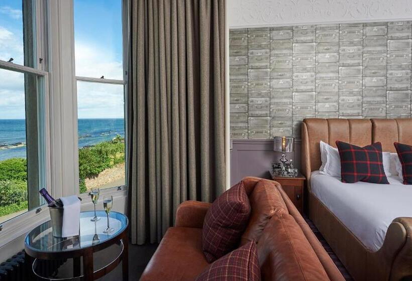 סוויטת ג'וניור, Du Vin St. Andrews