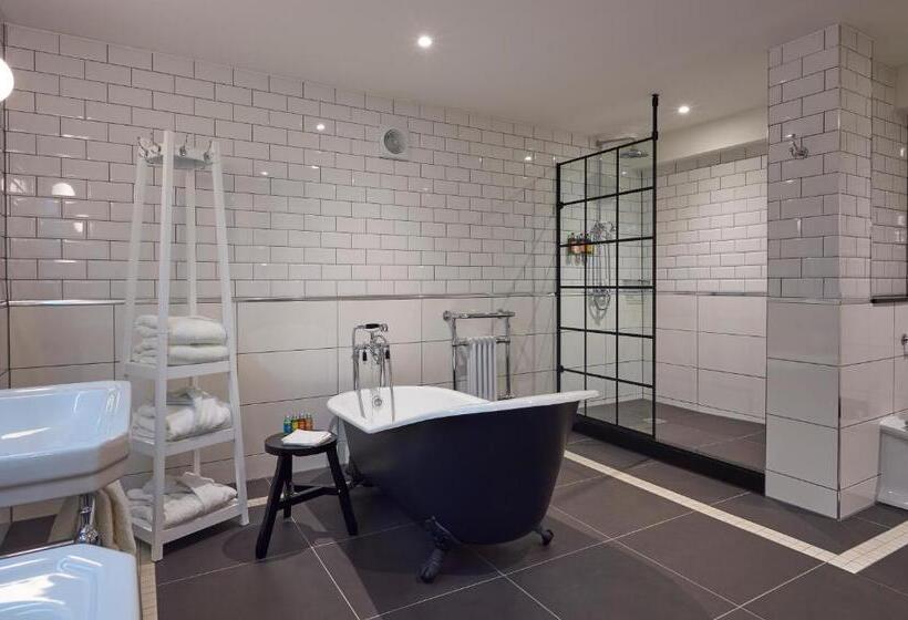 סוויטה, Du Vin St. Andrews