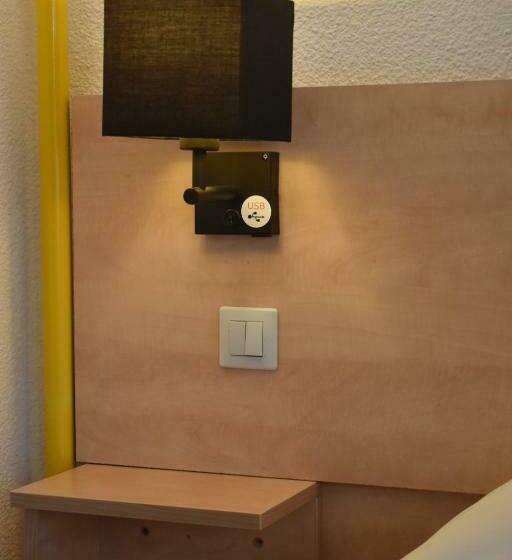 スタンダードトリプルルーム, Face West Le Pontet