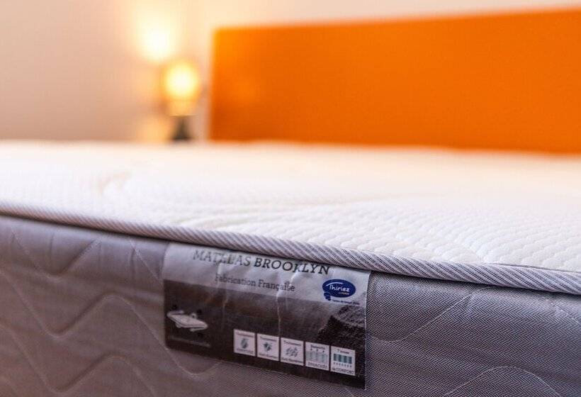 スタンダードルーム, Face West Le Pontet