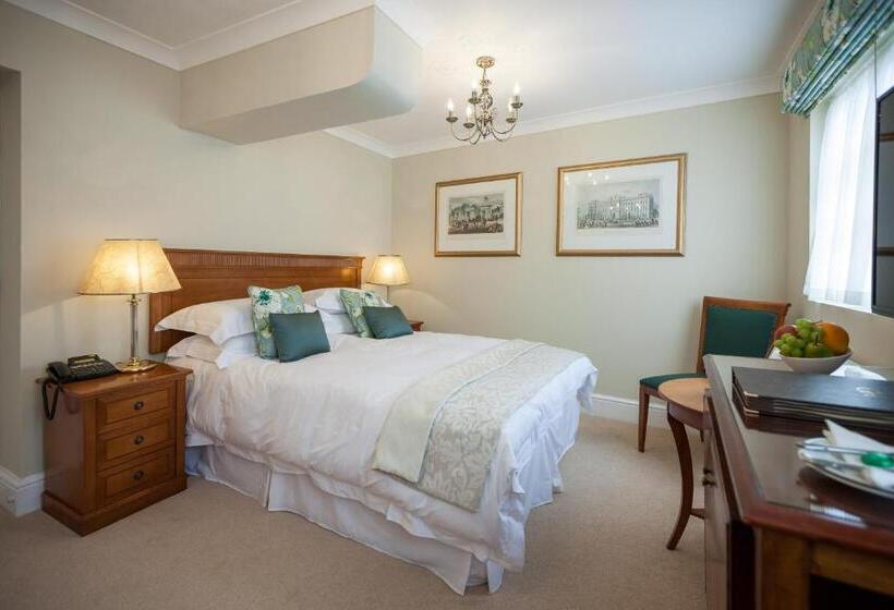 ベーシックルーム, Goldsborough Hall