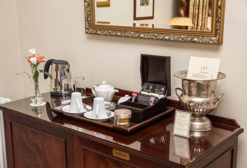 Люкс Вид на Сад, Goldsborough Hall