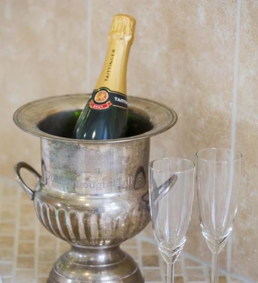 ガーデンビュースイート, Goldsborough Hall