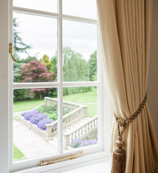 Номер Стандарт Вид на Сад, Goldsborough Hall