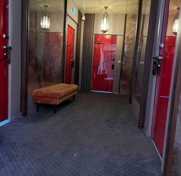 Номер Стандарт, Hôtel Les 4 éléments