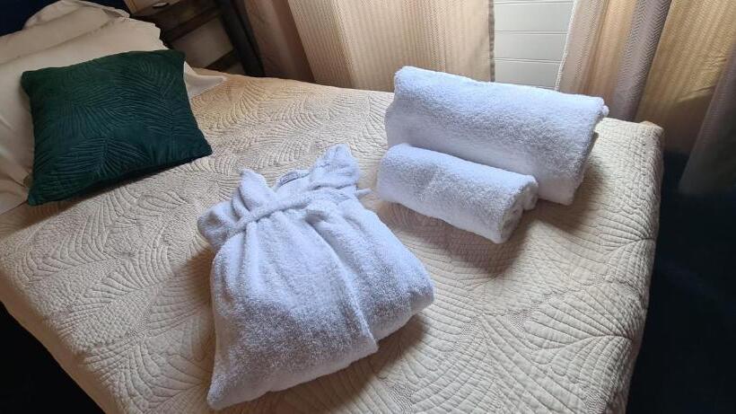 غرفة قياسية مطلة على المدينة, Hôtel Les 4 éléments