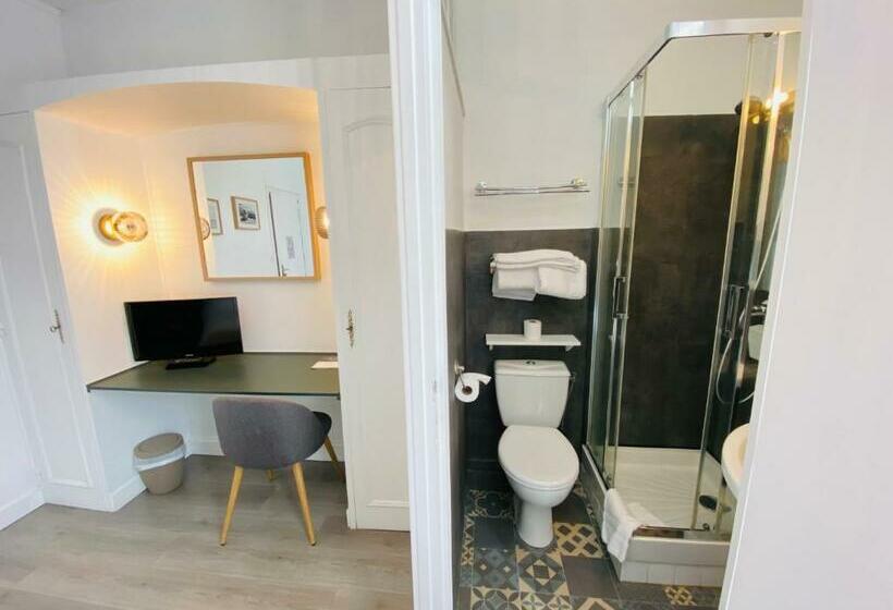 Номер Стандарт, Saintmichel