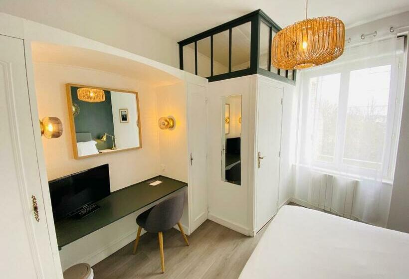 Номер Стандарт, Saintmichel