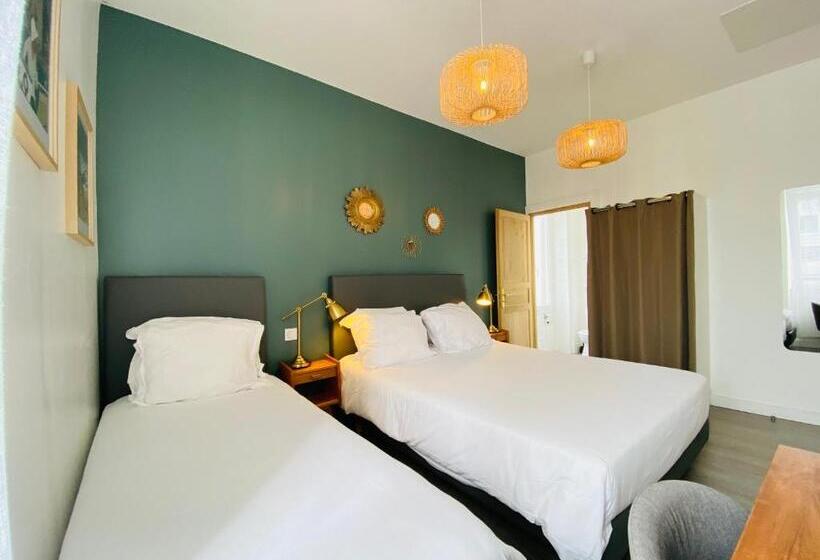 Номер Стандарт Трехместный, Saintmichel