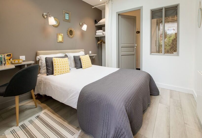 Номер Комфорт, Saintmichel