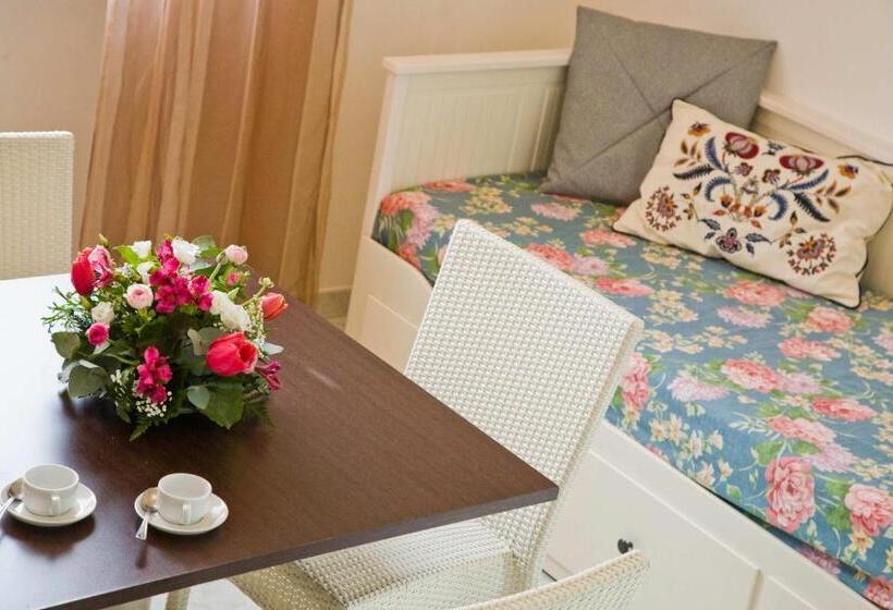 سوییت لوکس, Il Conero Mare