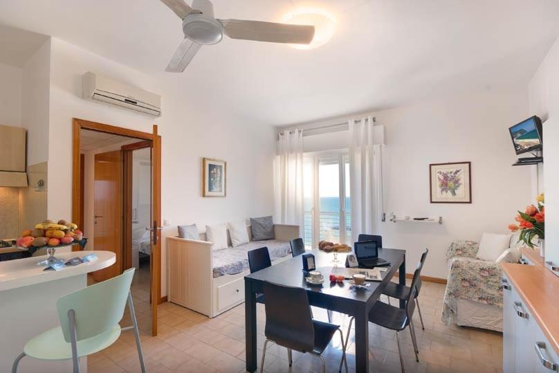سوییت خانوادگی, Il Conero Mare