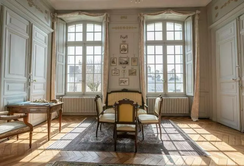 スイート, L Hotel De Panette, Un Exceptionnel Château En Ville   Cathédrale