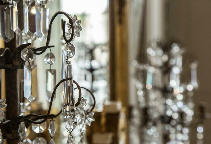 جناح, L Hotel De Panette, Un Exceptionnel Château En Ville   Cathédrale