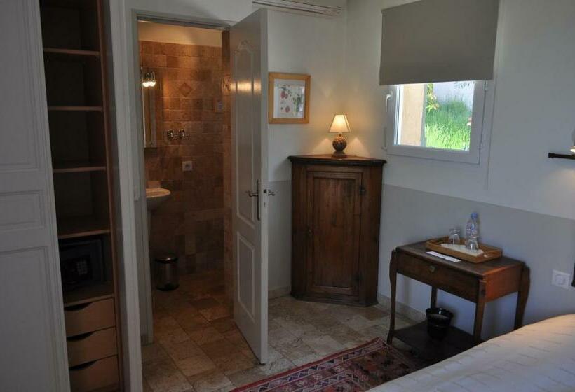 ガーデンビュースタンダードルーム, La Bégude Du Pascouren