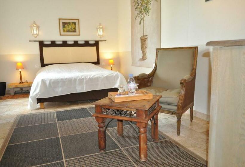 ガーデンビュースタンダードルーム, La Bégude Du Pascouren