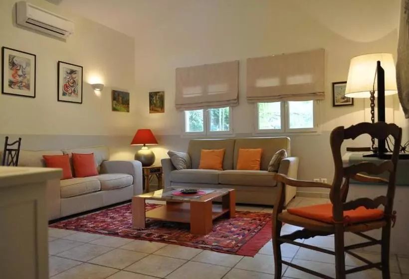 Suite with Terrace, La Bégude Du Pascouren