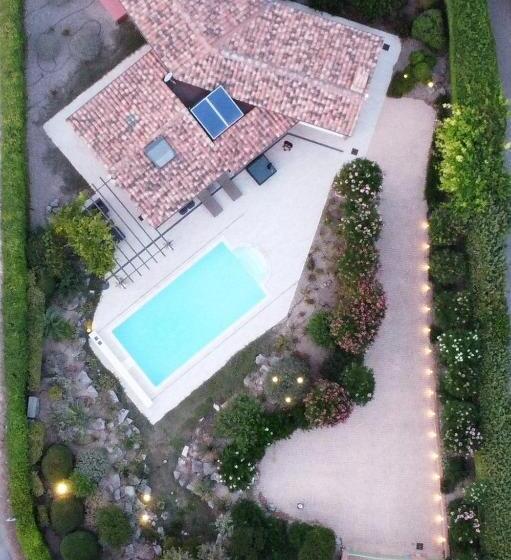 فيلا غرفة نوم واحدة مع مسبح, La Bégude Du Pascouren