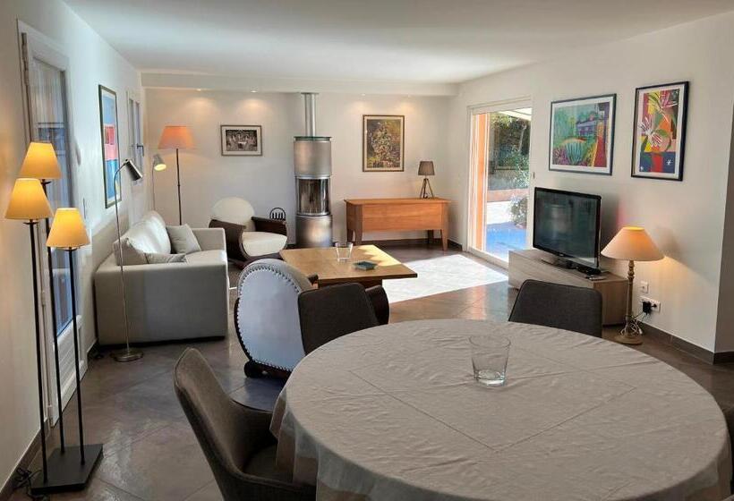 فيلا غرفة نوم واحدة مع مسبح, La Bégude Du Pascouren