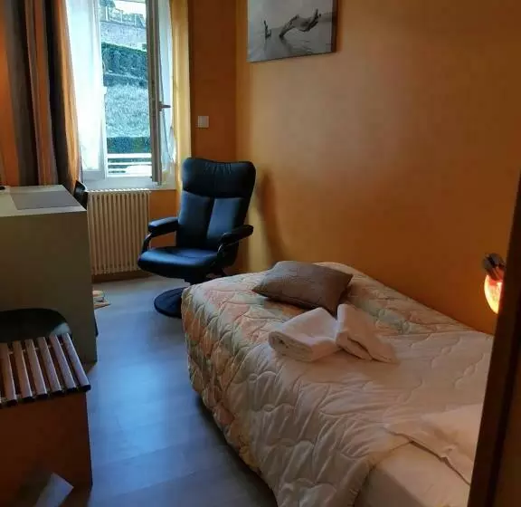 スタンダードシングルルーム, Logis Hôtel Restaurant Les Carillons