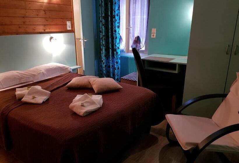 חדר סטנדרט, Logis Hôtel Restaurant Les Carillons