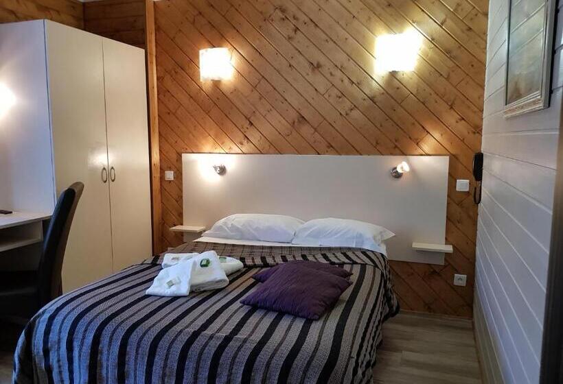 חדר סטנדרט, Logis Hôtel Restaurant Les Carillons