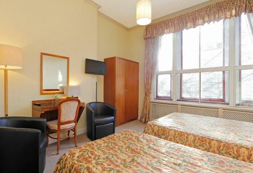 اتاق استاندارد سه نفره, London Visitors