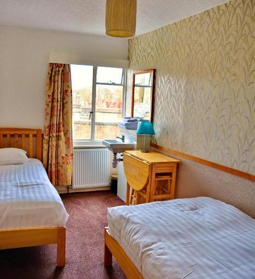 اتاق استاندارد با سرویس بهداشتی مشترک, London Visitors