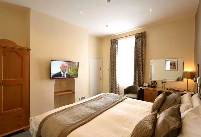 Chambre Standard, Queens Court