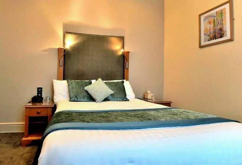 Chambre Standard, Queens Court