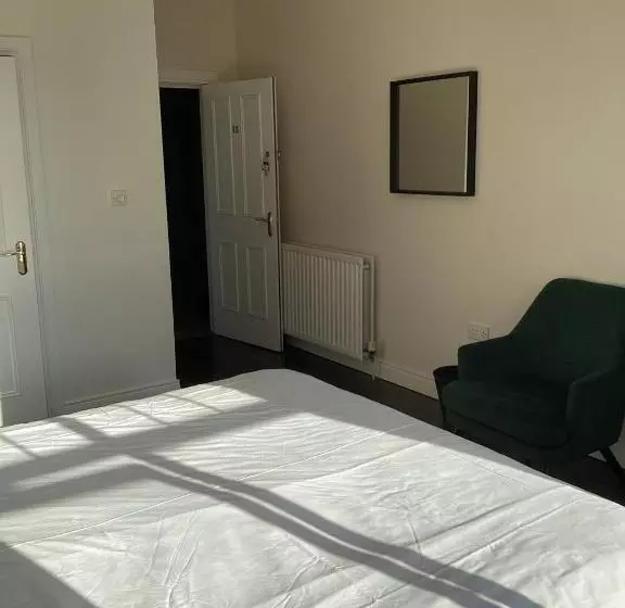 Deluxe-huone, Rayanne House