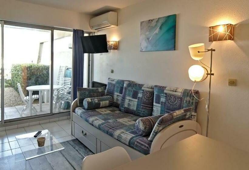 استودیوی استاندارد, Résidence Ulysse