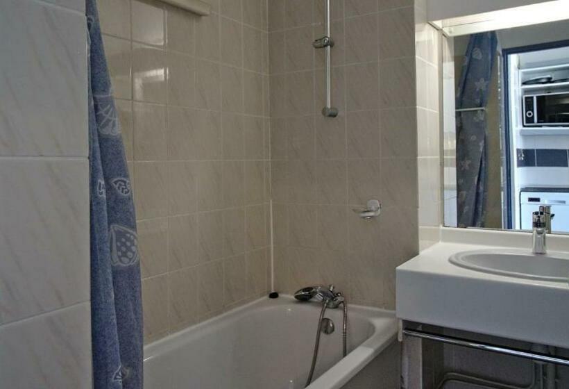 استودیوی استاندارد, Résidence Ulysse