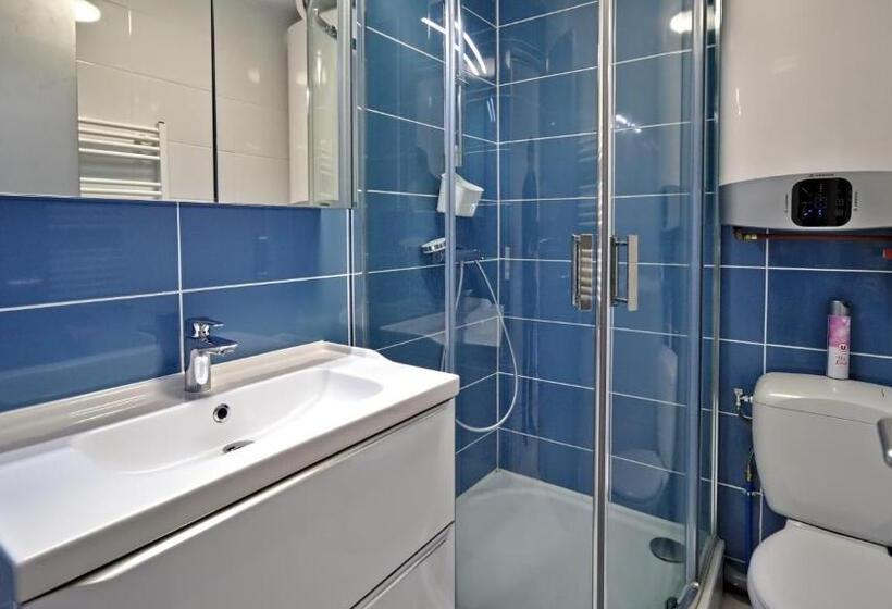 استودیوی استاندارد, Résidence Ulysse