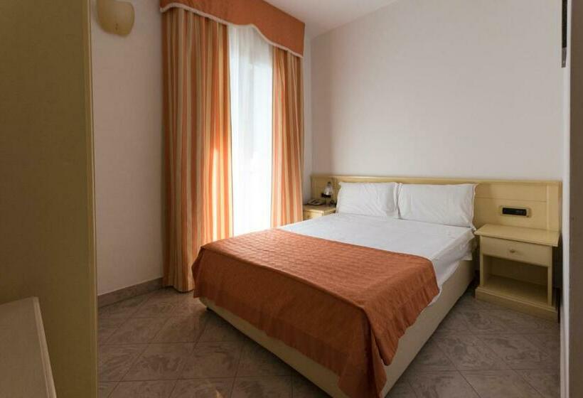 غرفة قياسية فردية, Stella 2000