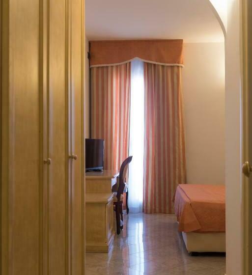 غرفة قياسية, Stella 2000