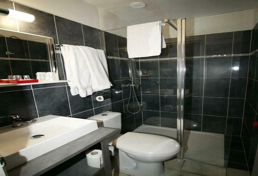 חדר סטנדרט, The Originals City, Hôtel Azur,fossurmer