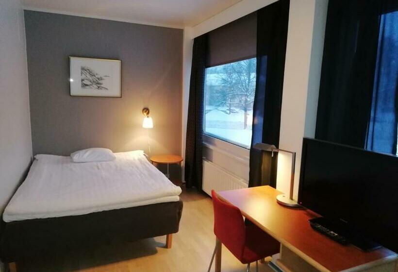 חדר סטנדרט יחיד, Turistihovi