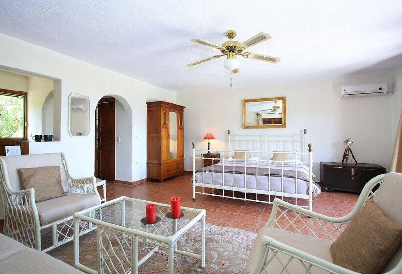 Studio Standard Vista Mare, Villa Galini