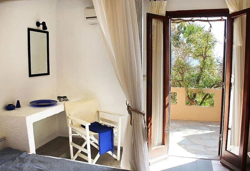 Appartamento 1 Camera da Letto Vista Giardino, Villa Galini