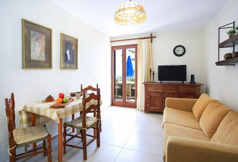 带1个卧室的带海景的公寓, Villa Galini