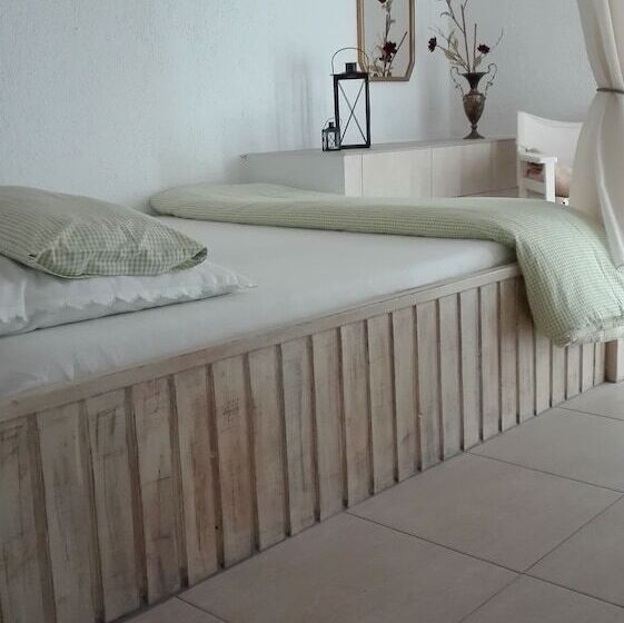 带1个卧室带花园景观的公寓, Villa Galini