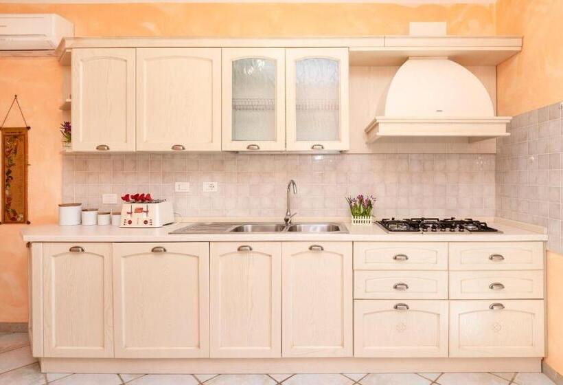 침실 2개 아파트, Villaggio Turchese