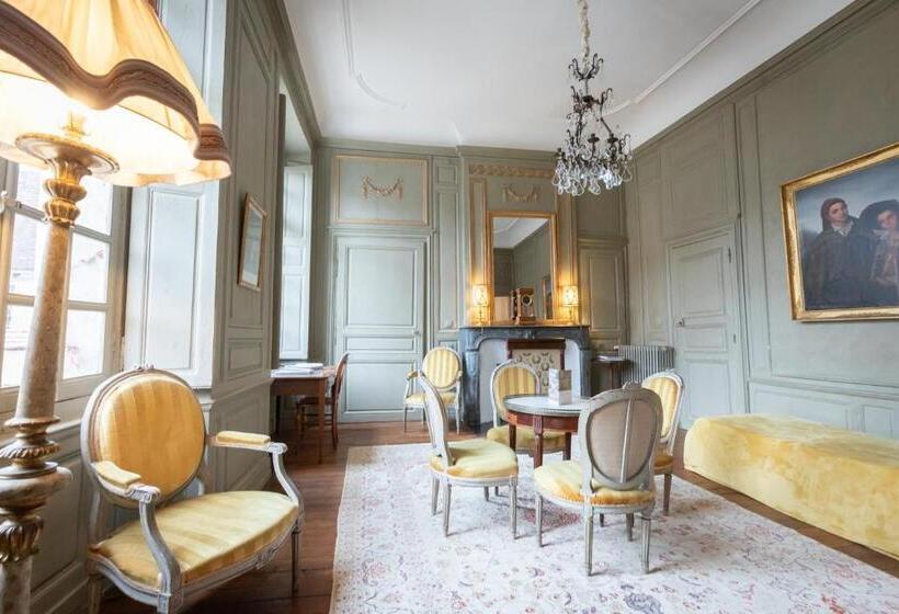 جناح, L Hotel De Panette, Un Exceptionnel Château En Ville   Cathédrale