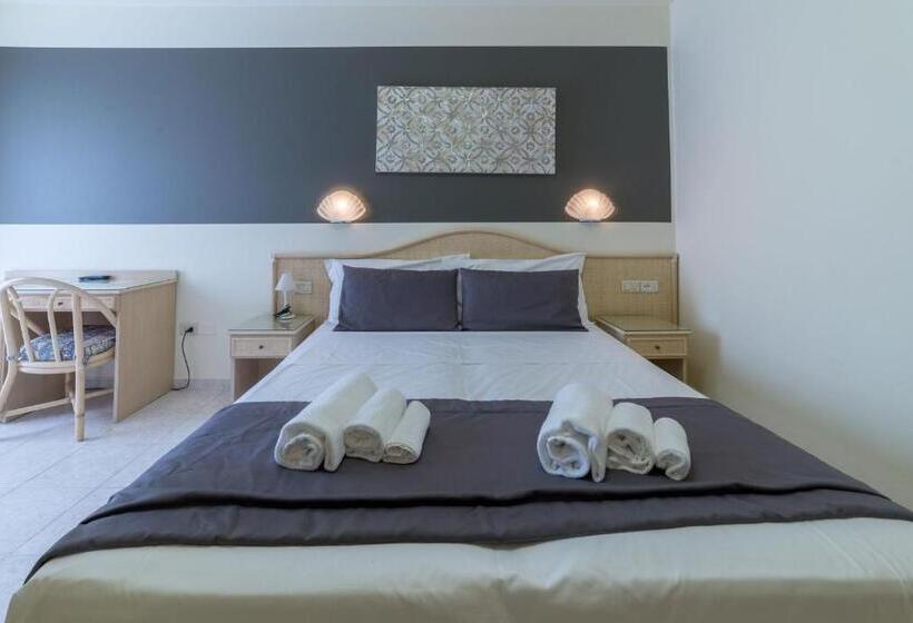 غرفة قياسية, Airone