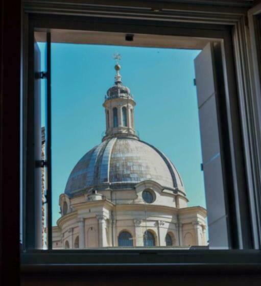 جناح عائلي, Amamantua