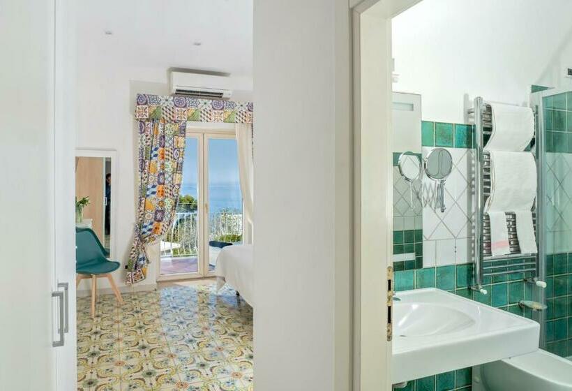 غرفة قياسية مزوَّدة بشُرفة, B&b Il Sogno