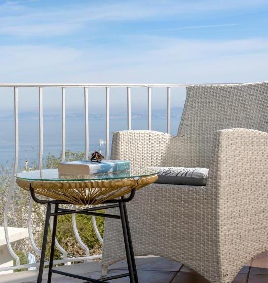 غرفة قياسية مطلّة علي البحر مزوَّدة بشُرفة, B&b Il Sogno