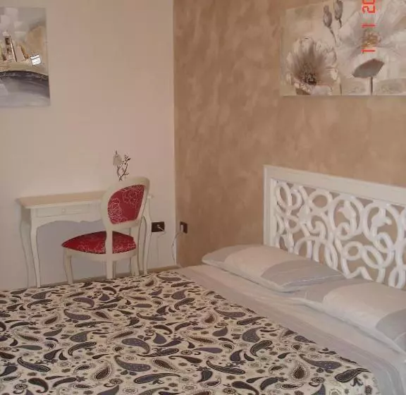 Basic-huone, B&b Ore Liete
